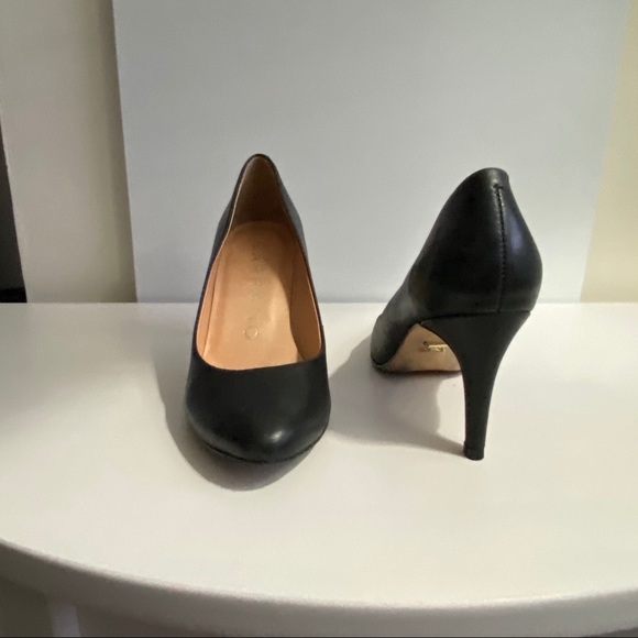 CARRANO black stiletto pumps - size 9 - Picture 2 of 2